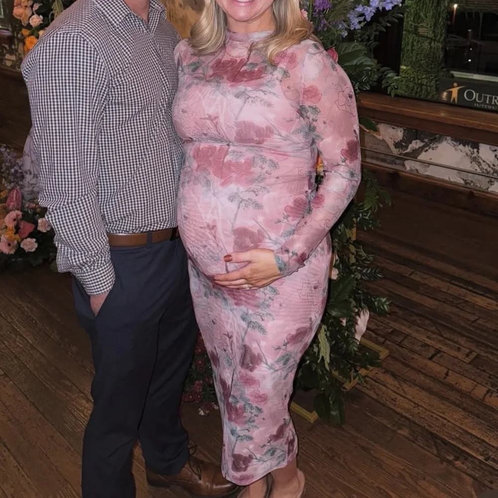 Pinkblush Floral Long Sleeve Dress - Maternity - Picture 2 of 2